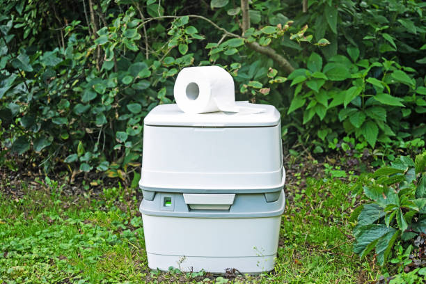 Portable Toilet Options We Offer in Mcminnville, TN
